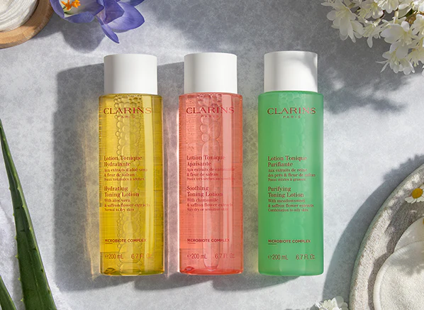 Clarins Floral Toning Lotion: Segarkan Kulit Anda