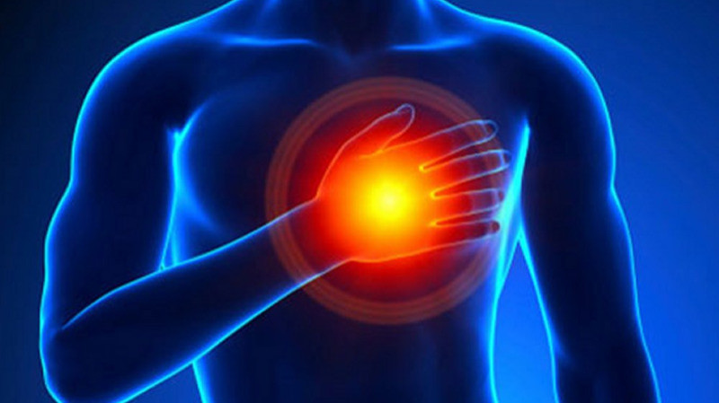 7 Signs Your Chest Pain Might Be More Than Just Muscle Strain